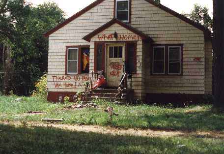 1997 Flood Home at 302 Lincoln Drive in Grand Forks awaits demolition